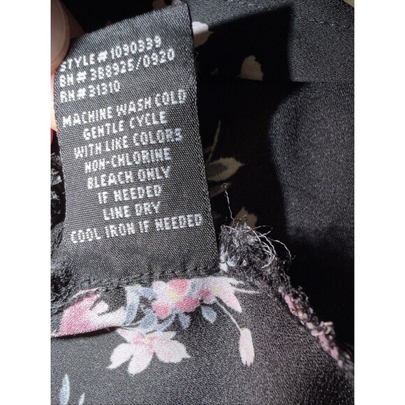 iZ Byer Blouse Semi Sheer Button Up Size XXL Black Dark Floral Twist Tie Front - Picture 12 of 12